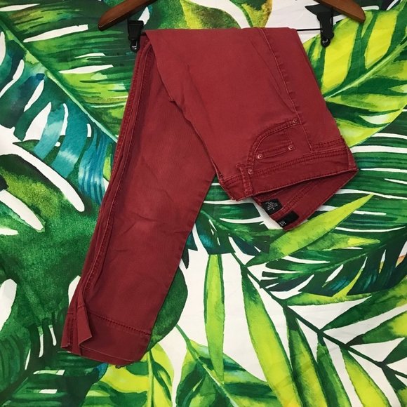 GUC $52 A.N.A Womens Size 4 Red Skinny Casual Disneybound Mickey Mouse Pants - Picture 1 of 9